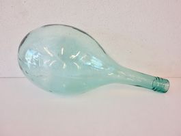 alte Chianti-Flasche ohne Standfläche Ballonflasche Flasche