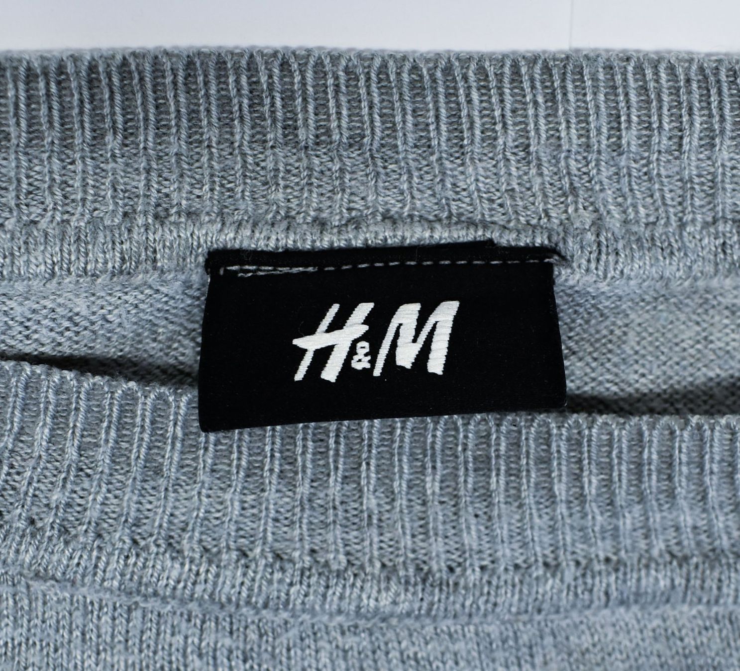 H&M Maglioni & Felpe: dünner Strick bzw. Wollpullover Damen – Usato da Biel/Bienne venduto da tim_pww5 2