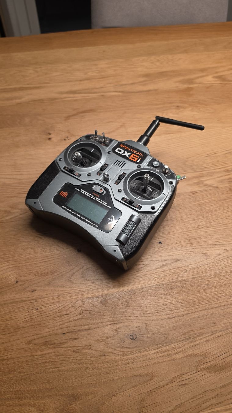 Spektrum Telecomando: Spektrum DX6i – Usato da Langenthal venduto da faebu123