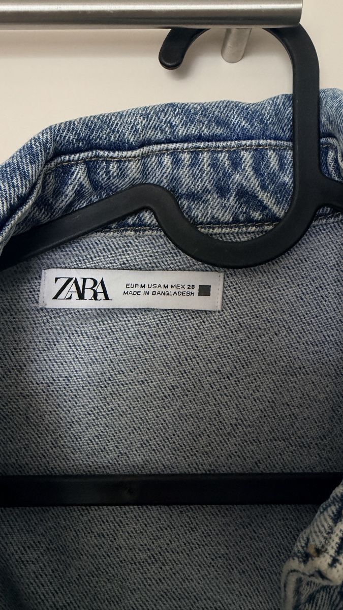 Zara Jacken: Jeans Jacke Zara – Neu (gemäss Beschreibung) aus Wallisellen von SKO96 2