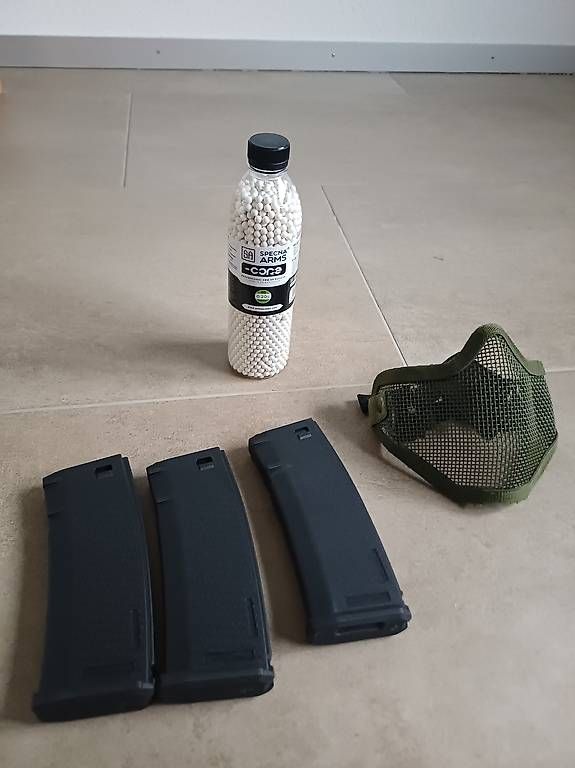 Uniformen: Matériel d'airsoft – Gebraucht aus Portalban von Gloria_guyot 2