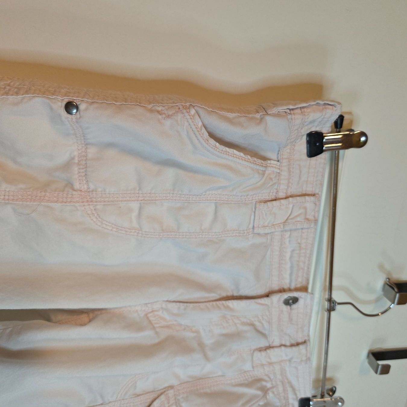 Pantaloni: Artime Cargo-Hose Hellrosa Gr. M Baumwolle – Usato da Wald ZH venduto da CapLux 5