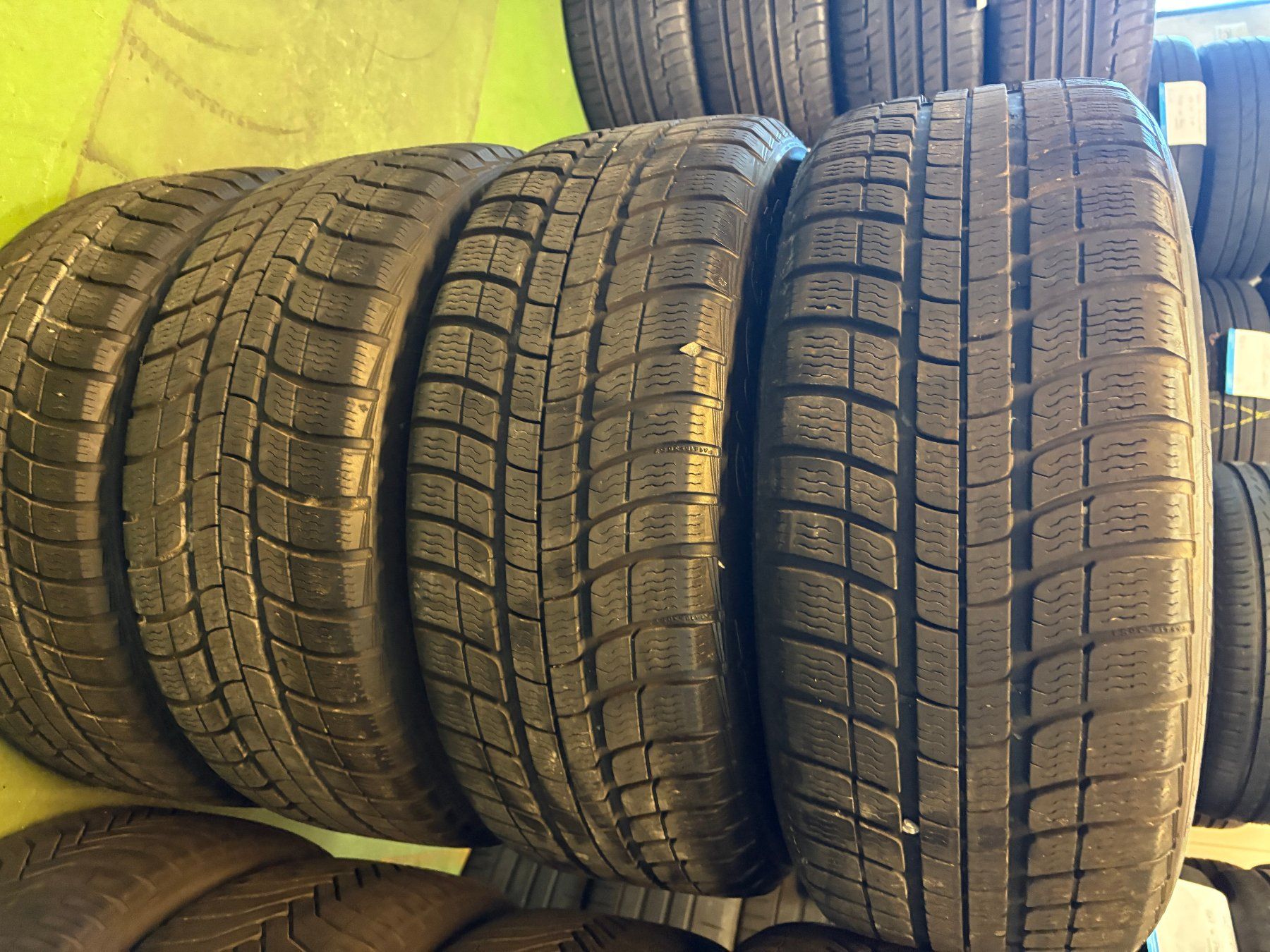 Pneus & Kompletträder: Winterräder 215/55 R16 – Gebraucht aus Kaltbrunn von Steoli74 1