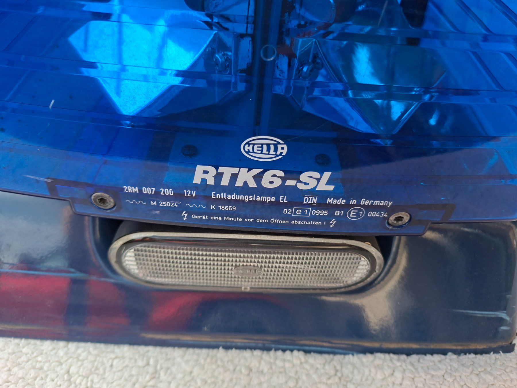 Tutti pezzi di ricambio auto: Blaulicht Hella RTK6-SL Rundumleuchte gebraucht #5 – Difettoso da Toffen venduto da samuelpb 2