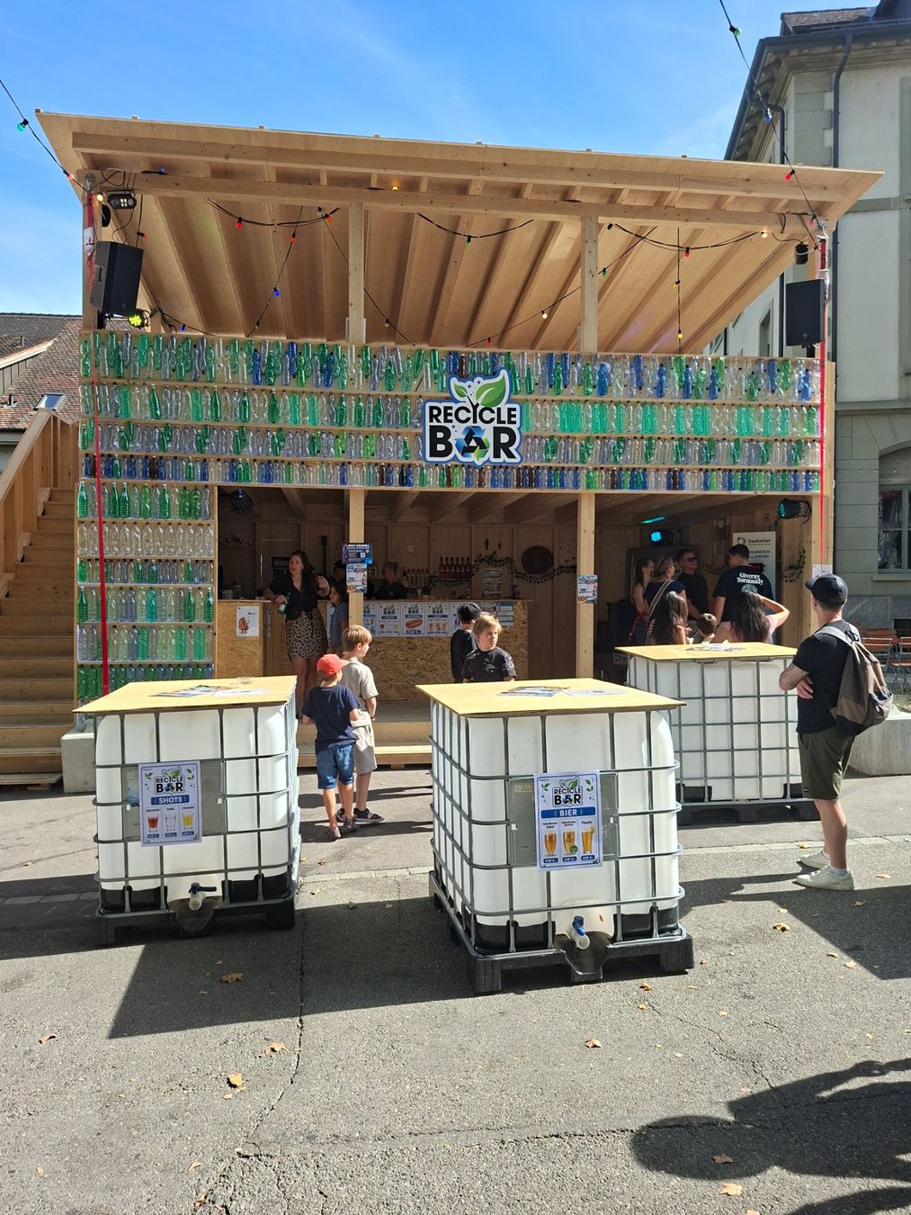 Sonstiges für Firmenanlässe & Parties: Festbeiz – Gebraucht aus Turgi von lean88