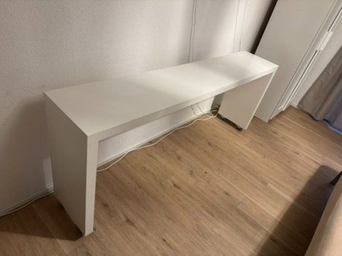 Tavoli: IKEA Überbetttisch / Sideboard / Weiss – Usato da Staufen venduto da jei_7bfb 1