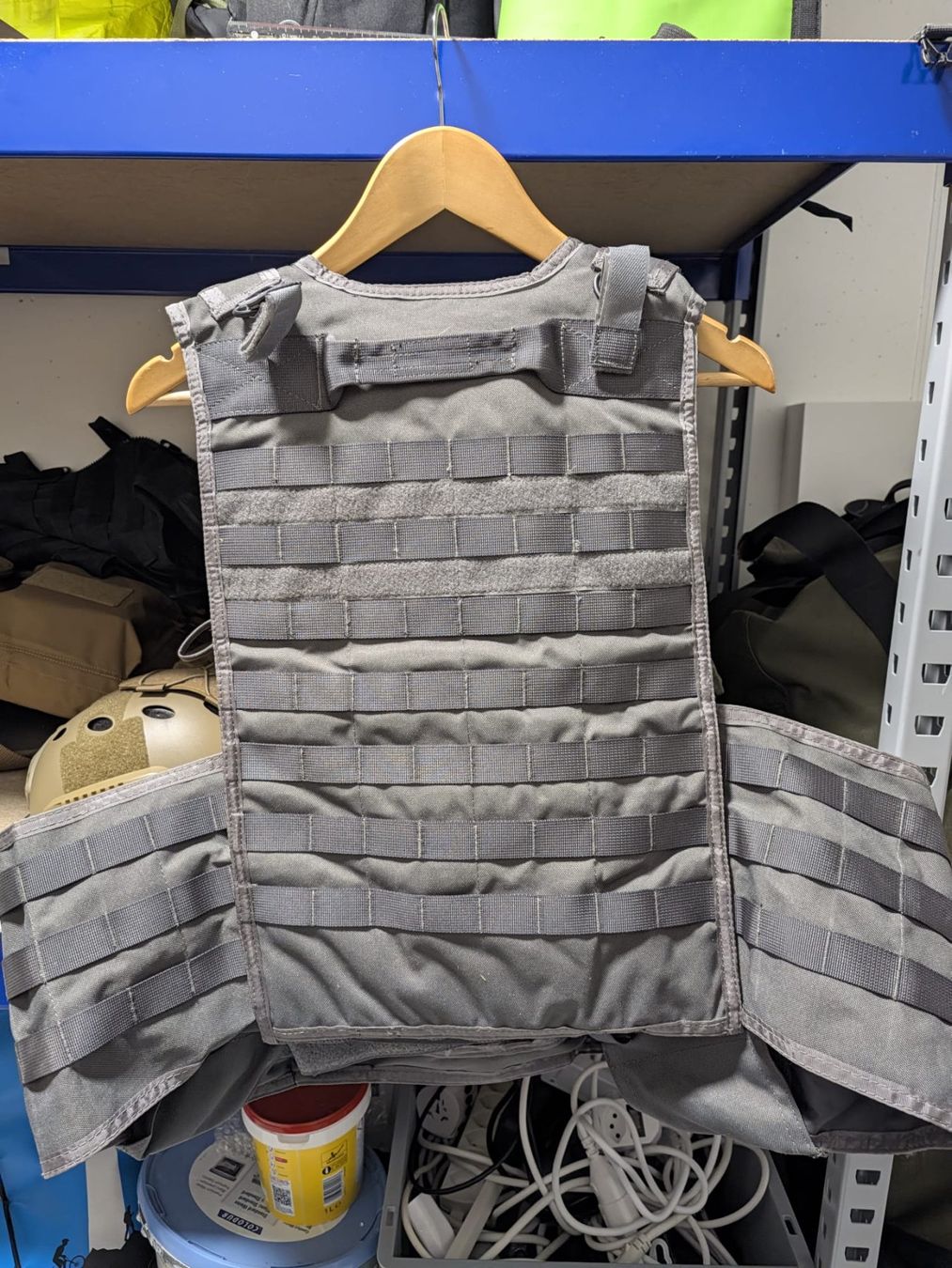 Uniformen: Plattenträger Invader Gear – Neu (gemäss Beschreibung) aus Richterswil von Giudi123 1