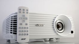 Acer H6810 Beamer 4K UHD - Top Zustand