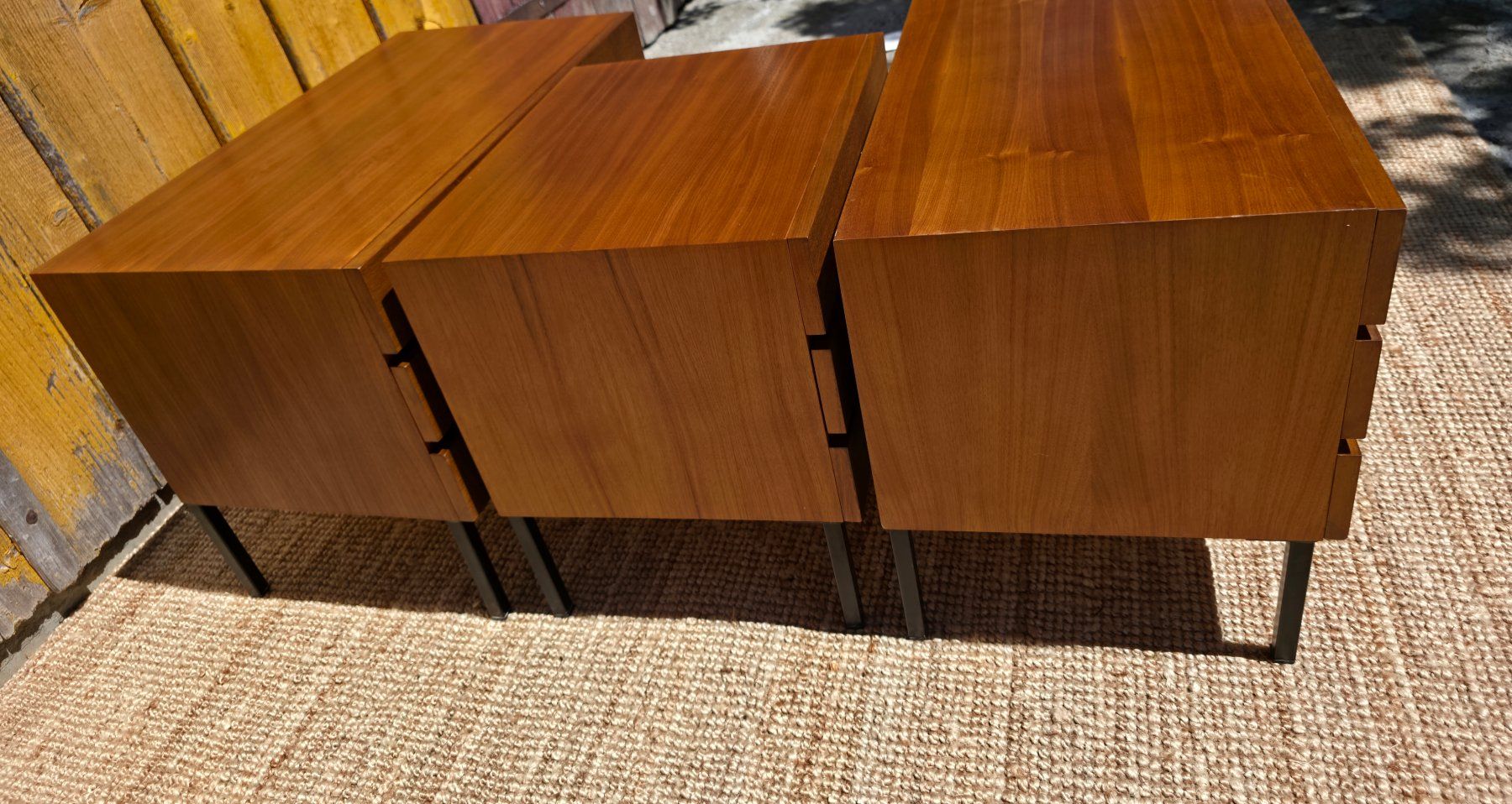 Cassettiere: Mid Century  Minimalist Sideboard Modular – Usato da Haslen AI venduto da Vintagelix 3