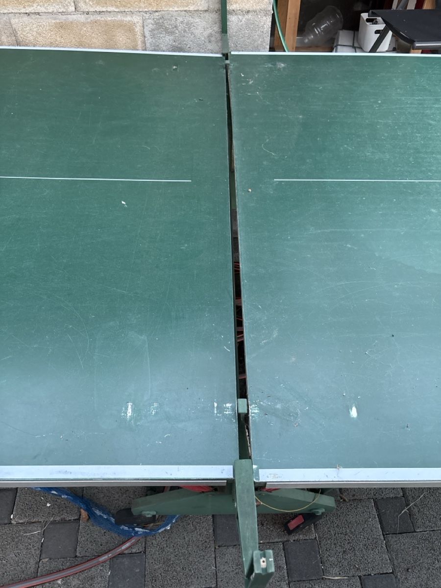 Tennis de table: ping pong table – D'occasion à Valeyres-Rances par mad_5l7b 2