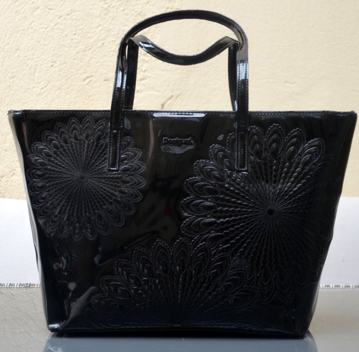 Desigual Taschen für Damen: Tasche / sac Desigual rouge / Rot – Gebraucht aus Collonges von arashee 1