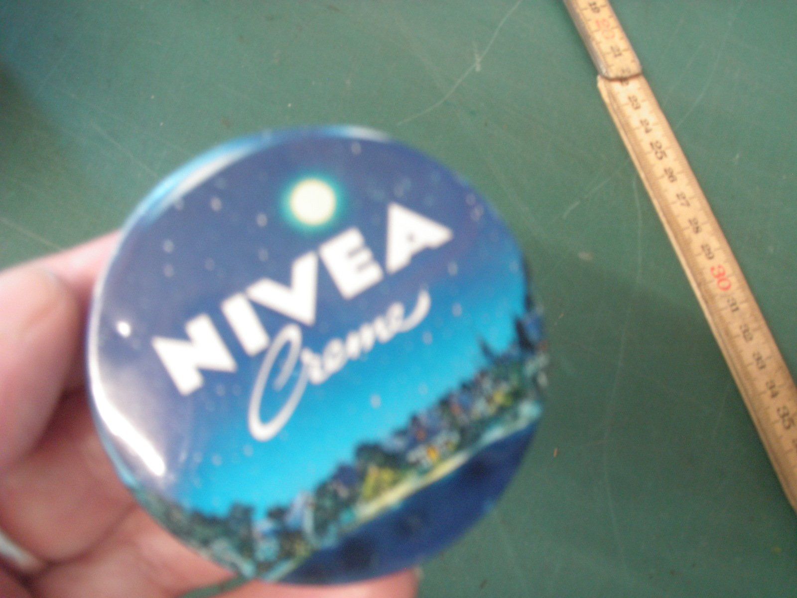 Toutes les décorations: NIVEA-Büchsen – D'occasion à Rohrbach par chri2009 3