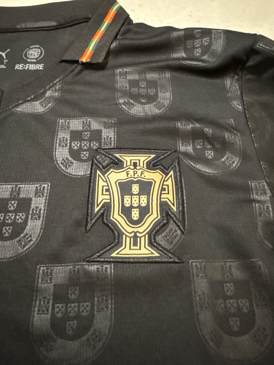 Puma Canottiere & Pantaloni: Puma Portugal Trikot – Nuovo (secondo la descrizione) da Bronschhofen venduto da leo_99hp 3