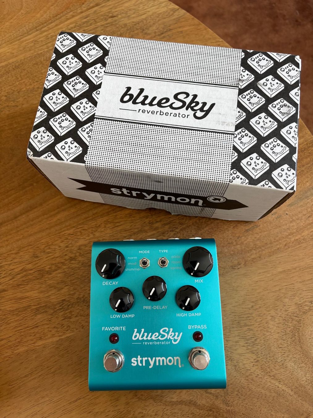 Strymon Strumenti musicali: Pédale d'effet - Strymon Blue Sky V1 – Nuovo (secondo la descrizione) da Lausanne venduto da cur_6w67