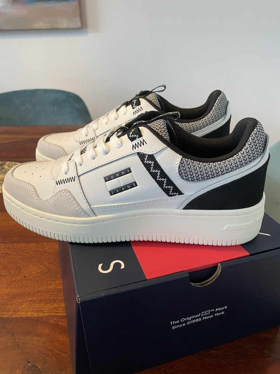 Tommy Hilfiger Scarpe da uomo: Sneaker tommy Hilfiger neu gr.40 – Nuovo e nell'imballaggio originale da Oberengstringen venduto da Caf-outlet 1