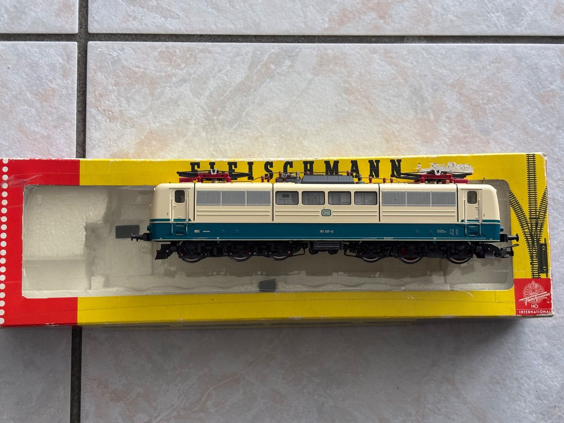 Fleischmann Trains électriques: Fleischmann 4381 Elok BR 151 = – D'occasion à Hauterive NE par eriamch 2