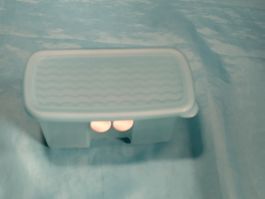 Tupperware Behälter mit Lüftung, türkis
