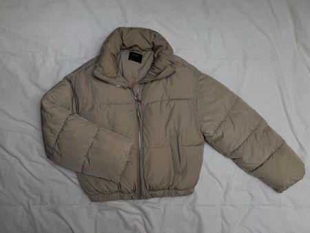 Bershka Winterjacke beige