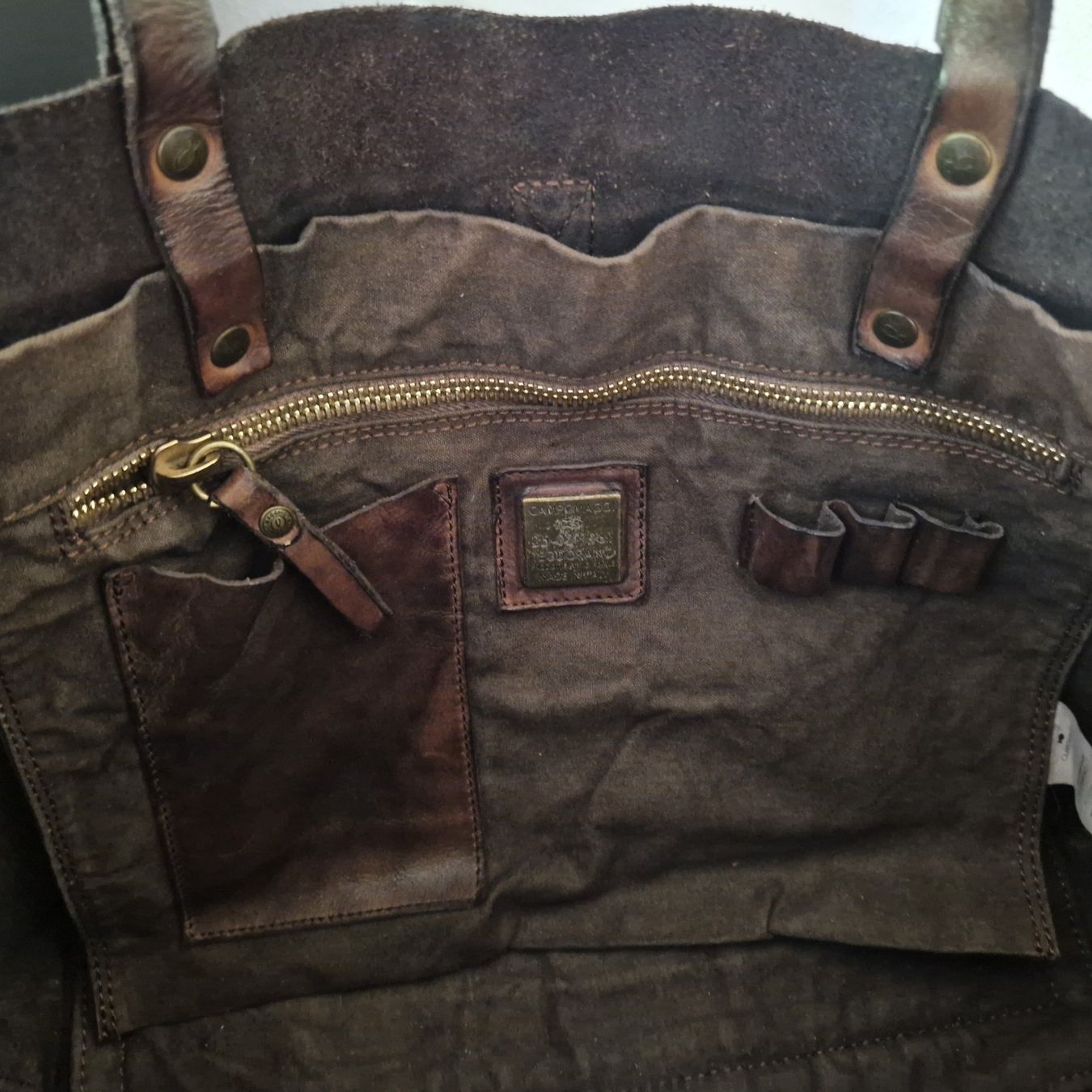 Campomaggi Borse: Campomaggi "Bella"Handtasche Farbe moro – Usato da Eschenbach LU venduto da Kolibrii 2