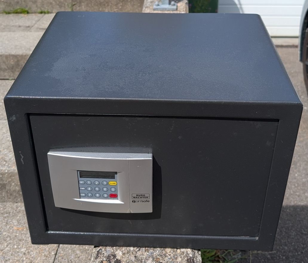 Tresor: Burg Wächter Pointsafe Safe Electronic Lock Used Condition – Gebraucht aus Untersiggenthal von redgecko