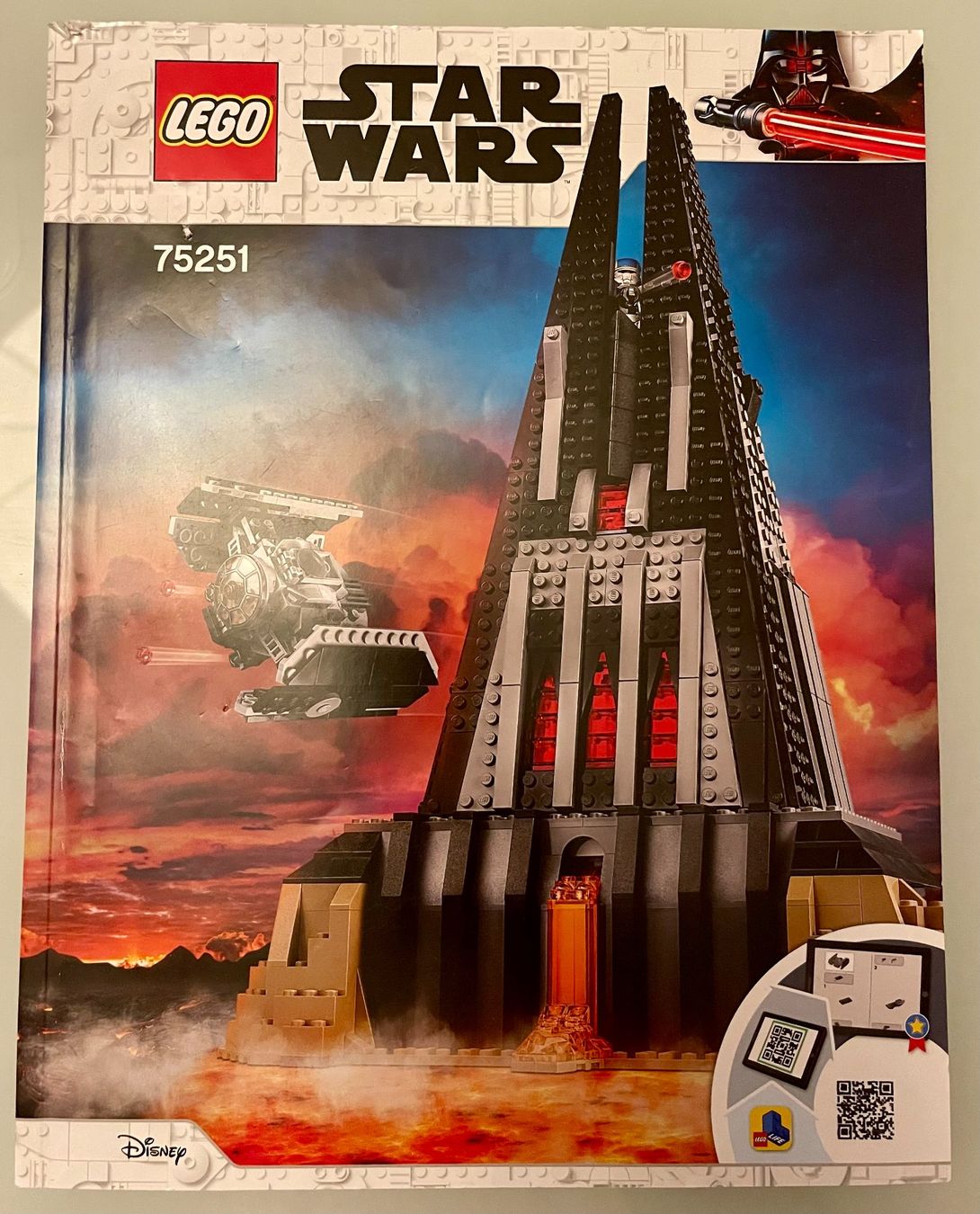 Lego Baukästen: Lego Star Wars 75251 - Darth Vader's Castle – Gebraucht aus Höri von