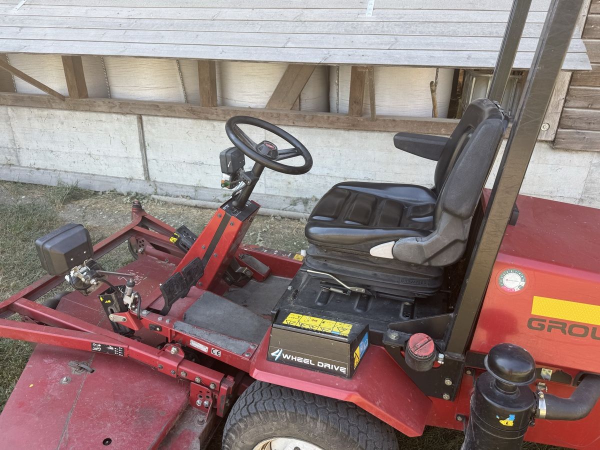 Toro Tagliaerba: Rasentraktor Toro Grundmaster 223D  – Usato da Winden venduto da farmalld439 2