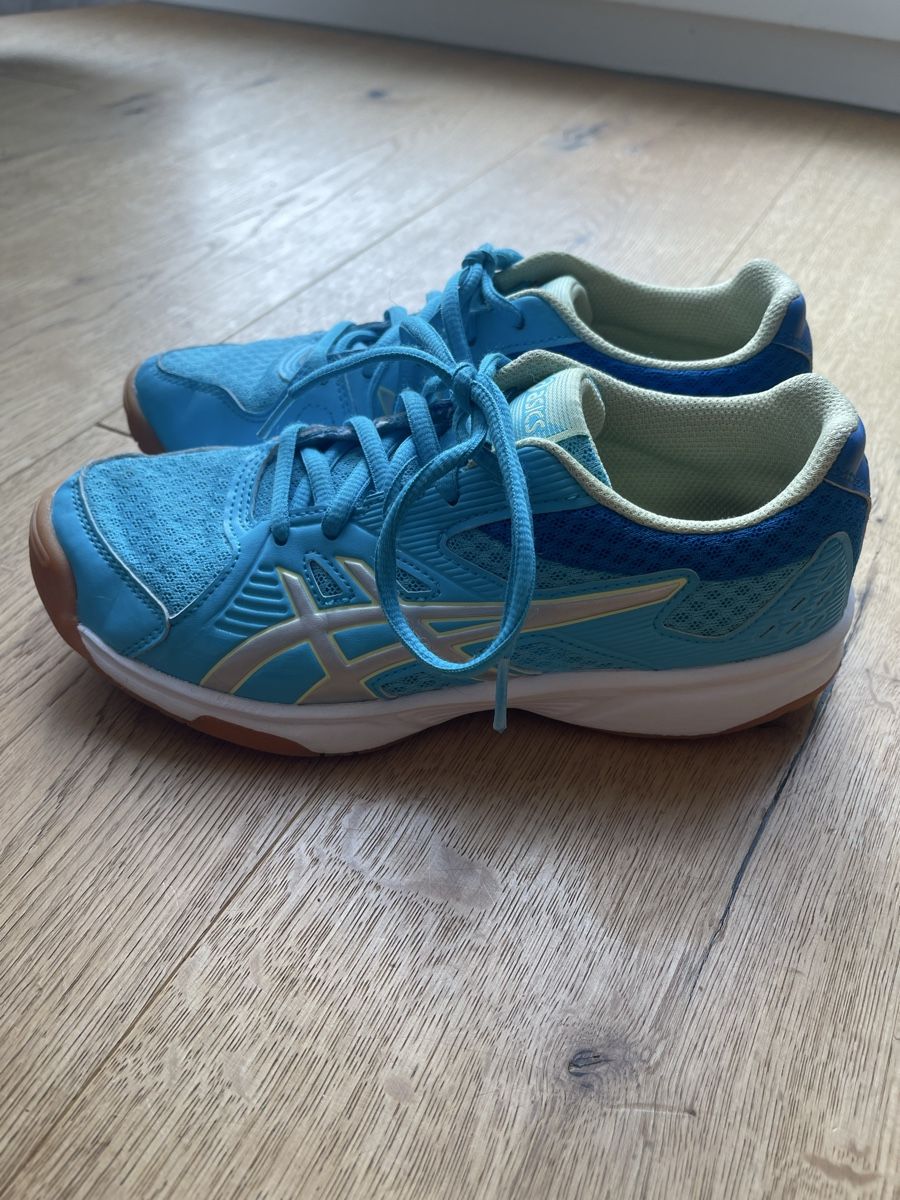 Asics Scarpe da uomo: Asics Hallenschuhe – Usato da Paspels venduto da Giango33 1