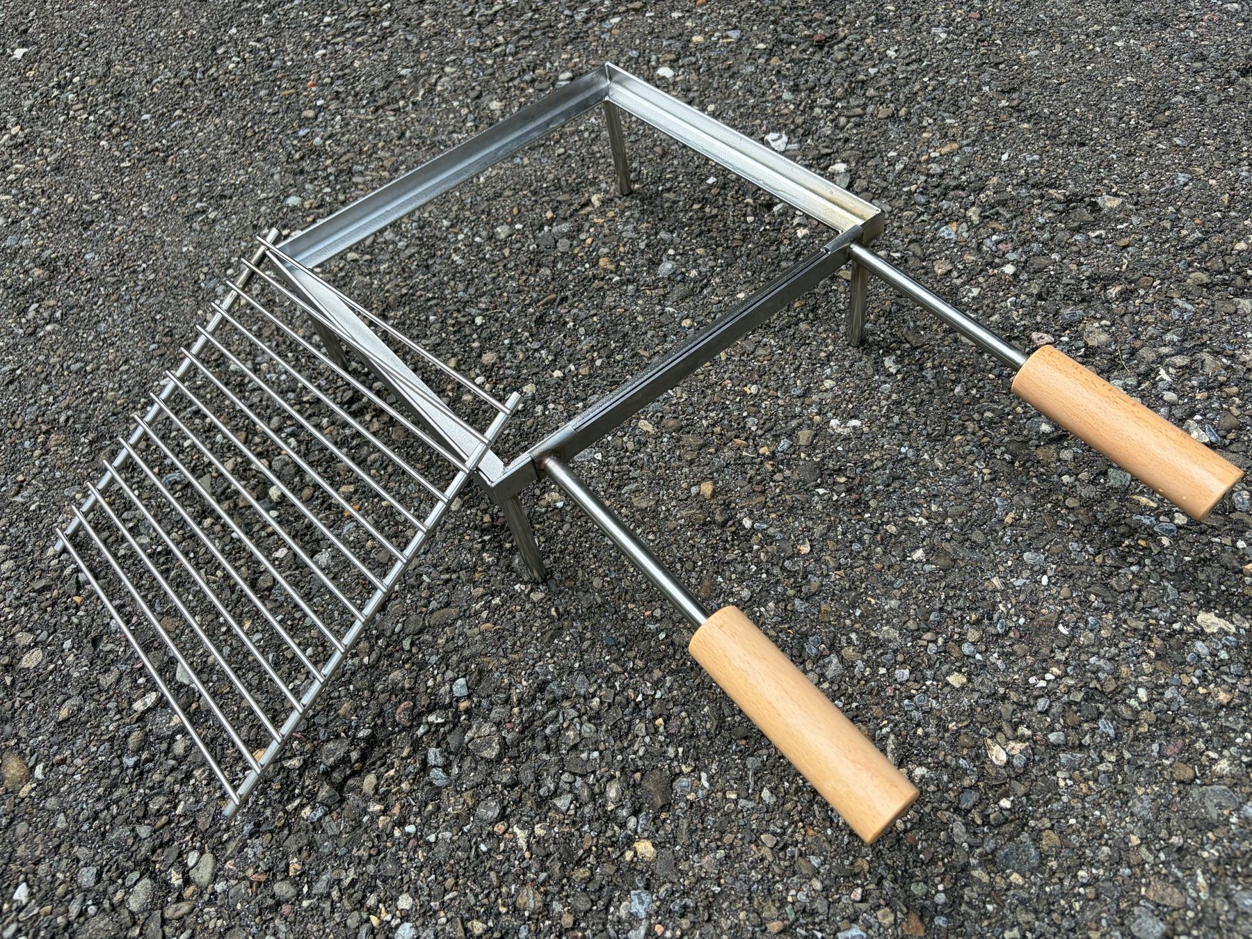 Grils: Kompaktgrill für Schwedenofen oder Cheminée – Neuf (Voir description) à Herrliberg par Buchenrain 3