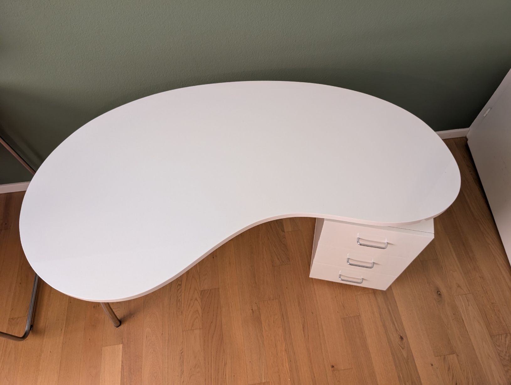 Tables: Tisch für Büro oder Nagelstudio – Neuf (Voir description) à Küsnacht ZH par Kharif 4