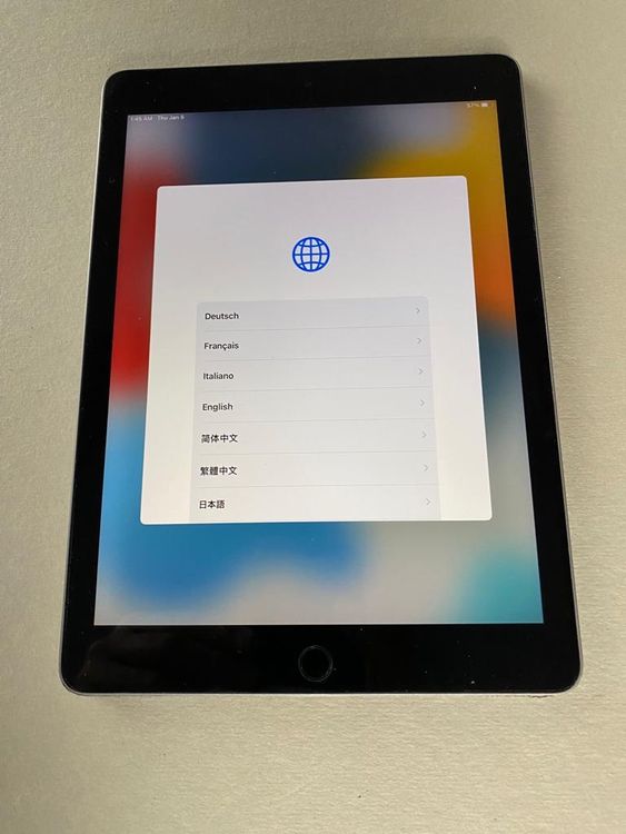 iPad Apple 5. Gen, 128 GB, Wi-Fi, inkl. Zubehör | Kaufen auf Ricardo