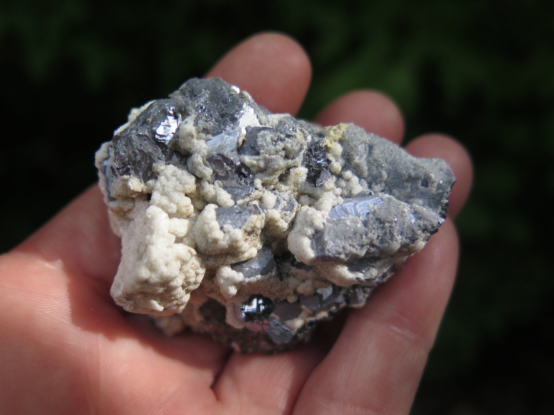 Mineralien & Heilsteine: Quarz mit Calcit und Galena – Gebraucht aus Schaffhausen von Yamakana51L8736OQ8 1