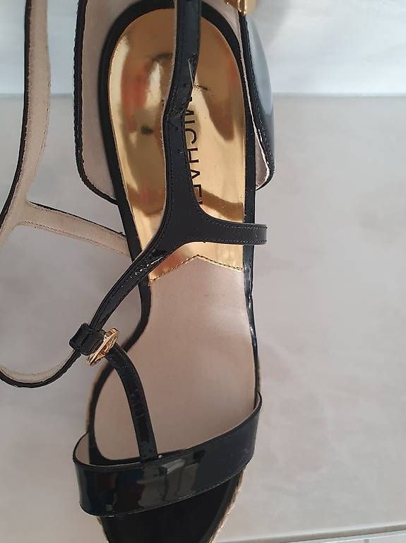 Michael Kors Damenschuhe: High Heels Michael Kors Gr. 40,5 – Gebraucht aus Zetzwil von Sushine 3