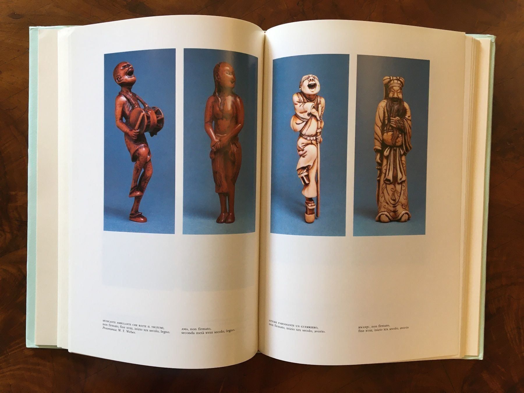 Libri: Buch: Netsuke, kleine Figuren aus Japan – Usato da Zürich venduto da ZuercherBrockenhaus 6