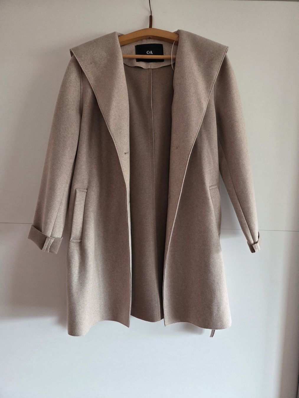 C&A Cappotti: Mantel neu, Grösse 42 – Nuovo e nell'imballaggio originale da Landquart venduto da MariaMagna