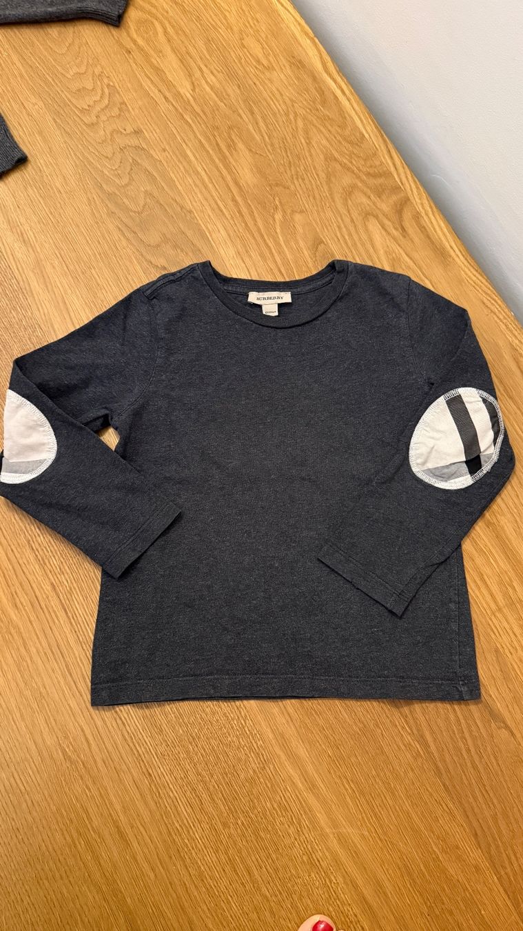 Burberry Lotti & Set di vestiti: Burberry klassisches SET Hemd Pullover Shirt elegant 4-6 J – Usato da Faulensee venduto da Liebes_Kind_2019 4