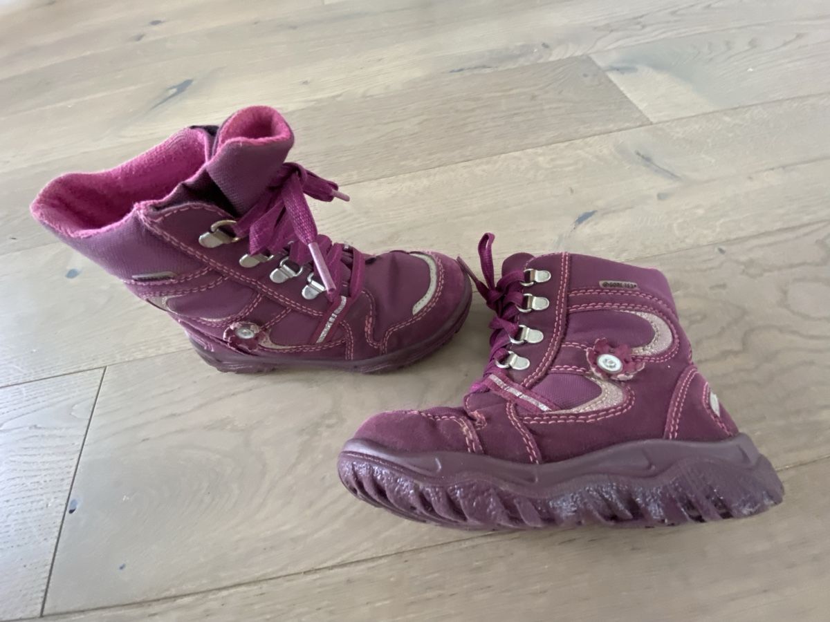 Superfit Scarpe per ragazze: Superfit Stiefel Grösse 27 – Usato da Lachen/SZ venduto da Flower2