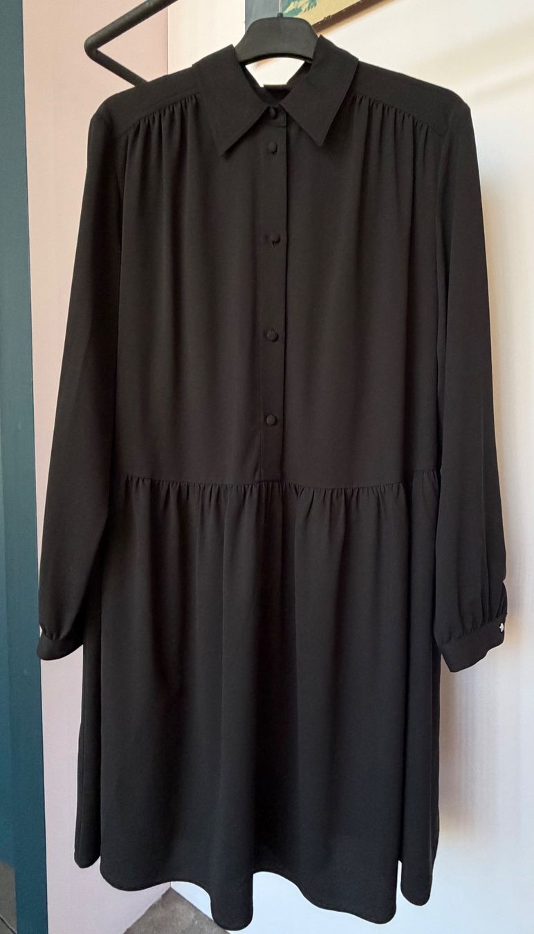 Hugo Boss Kleider: Freizeitkleid von Boss – Neu (gemäss Beschreibung) aus Frauenfeld von gabri001