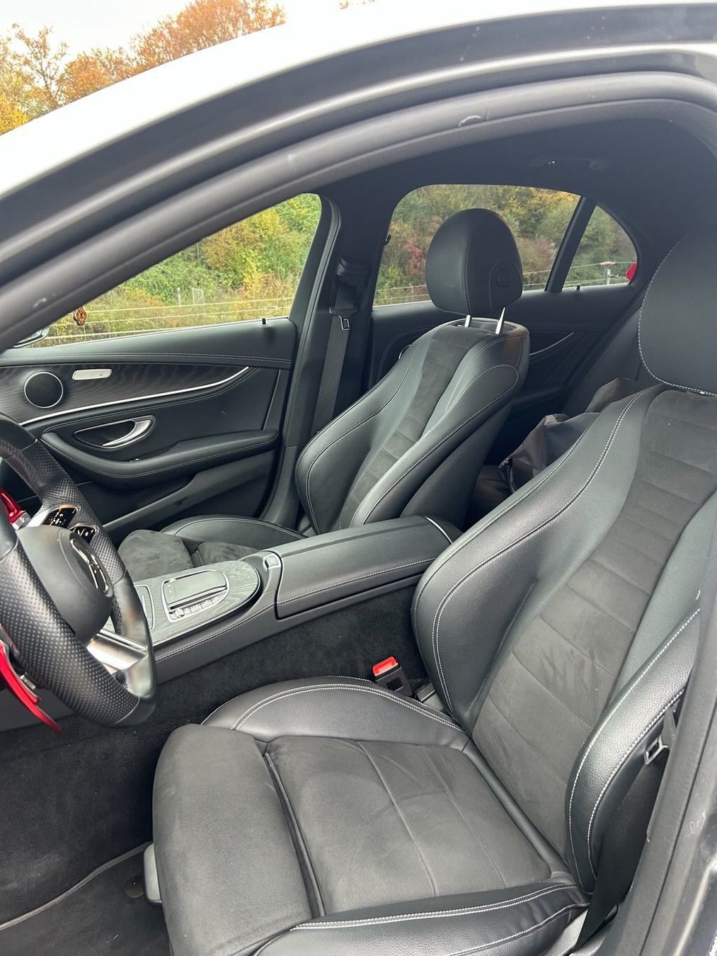 Mercedes-Benz Autos: Mercedes-Benz E 220d AMG-Line – Gebraucht aus Langenthal von sla_sf6q 7