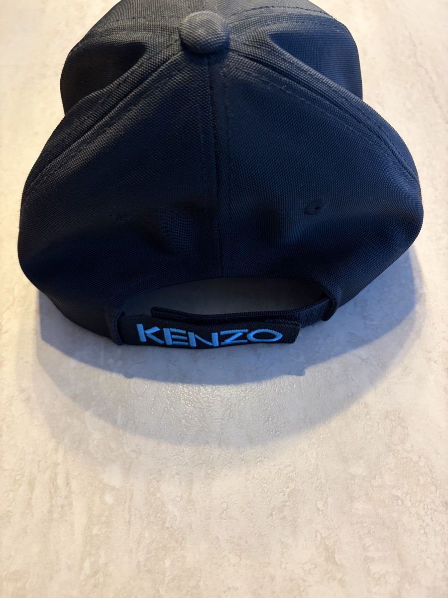 Kenzo Copricapi, berretti & cappellini: Kappe Kenzo – Usato da Wetzikon ZH venduto da edo_y7cy 1