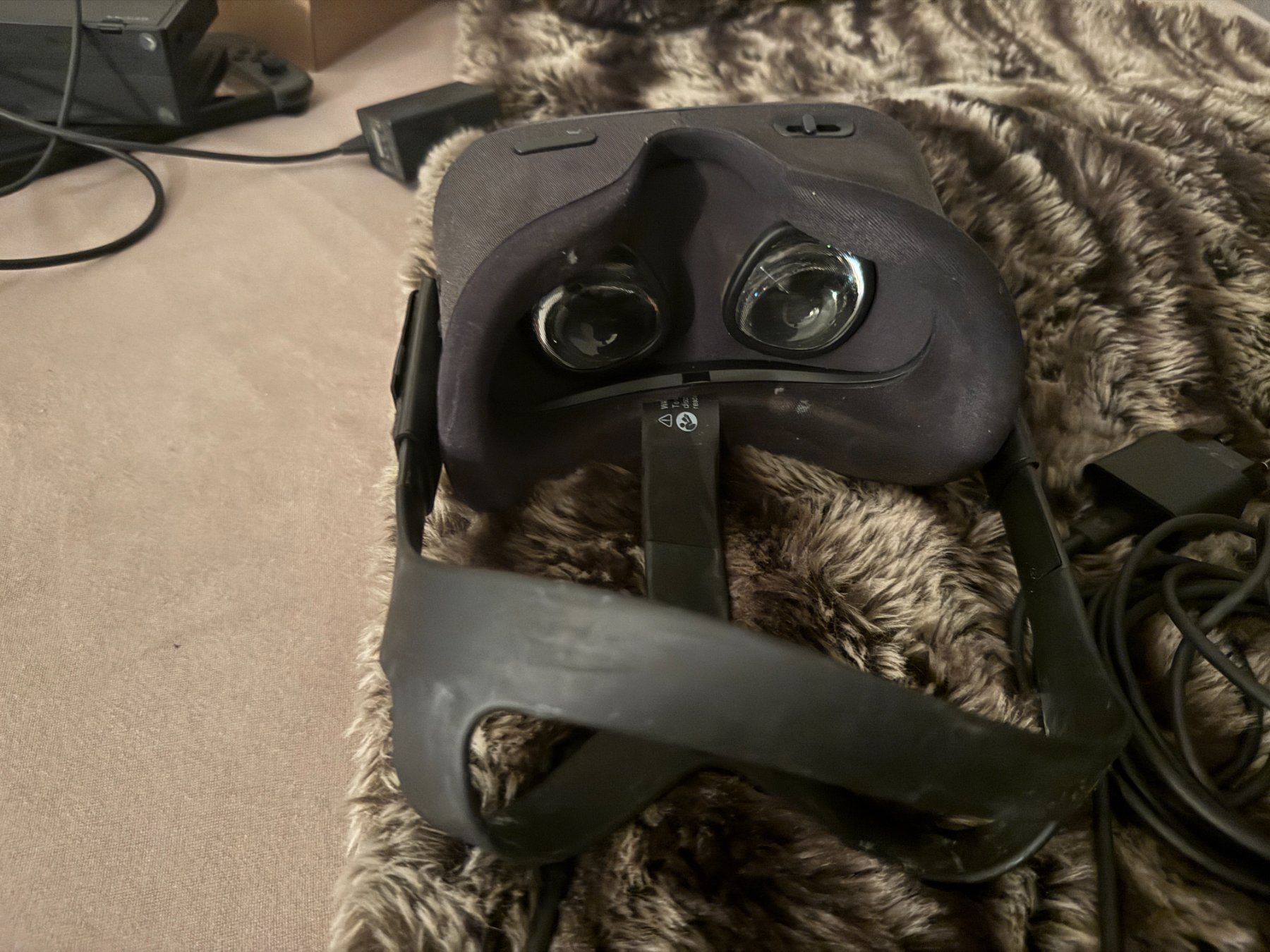 Meta VR Brille: Meta Quest 1 (128GB) VR-Brille – Gebraucht aus Zug von wel_77rr 5