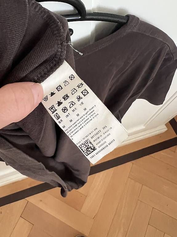 Hugo Boss T-shirt: T-Shirt BOSS mit Print – Usato da Zürich venduto da nic_l9gv 3