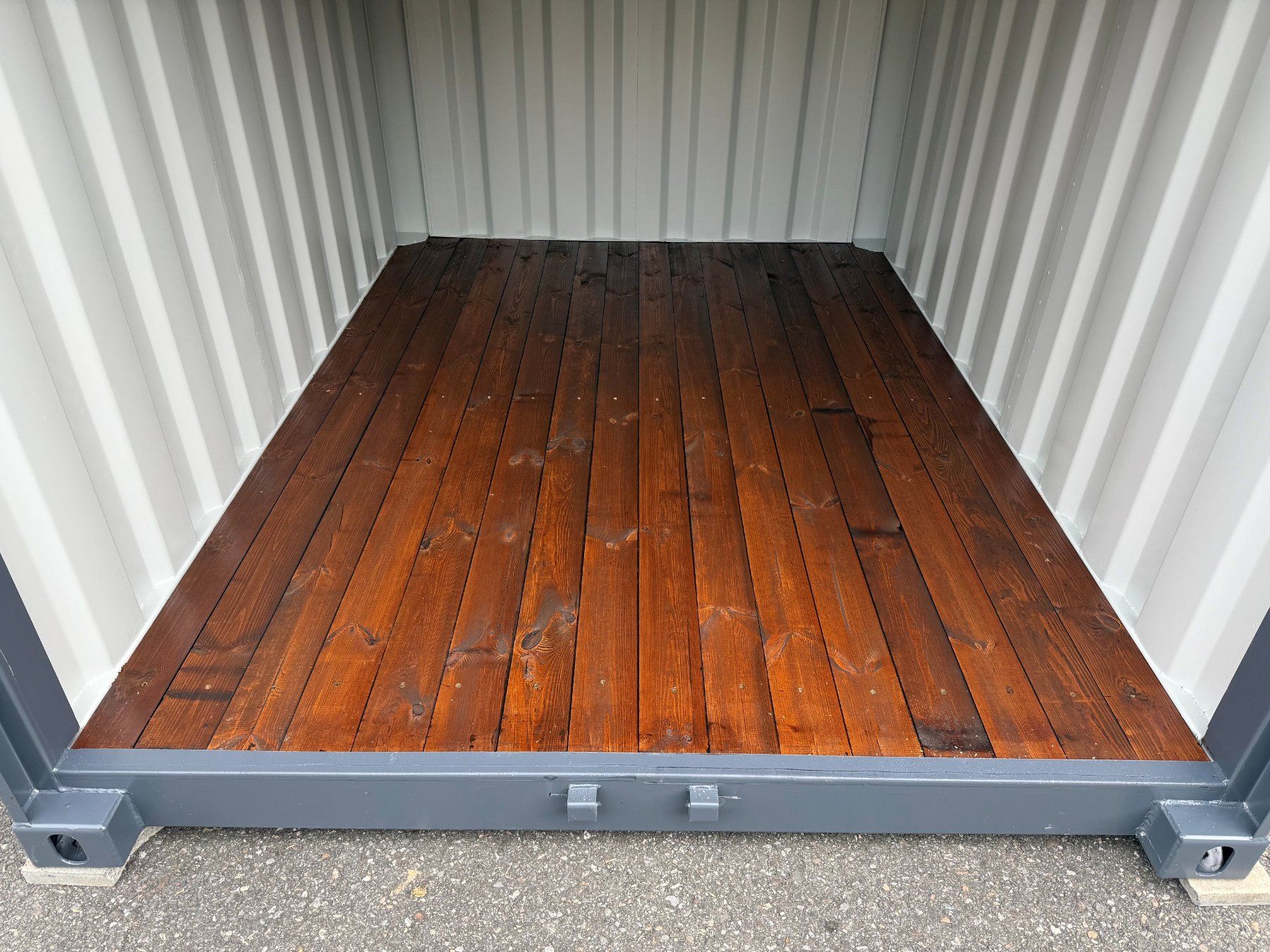 Baucontainer: 10 Fuss Lagercontainer in grau – Neu und originalverpackt aus grosswangen von Poliniman0 4