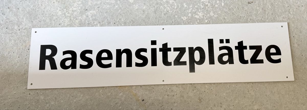 Insegne: Schwingfest Schild Rasensitzplätze – Usato da Affoltern BE venduto da _Kaeser_