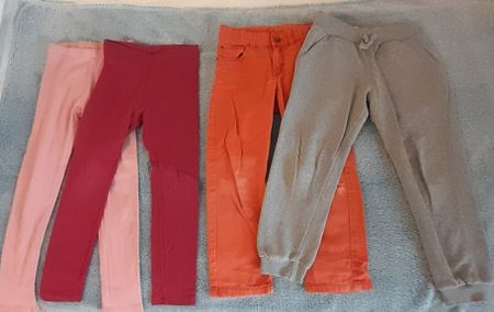 4 Hosen/Leggins Mädchen Gr. 110 oder 116