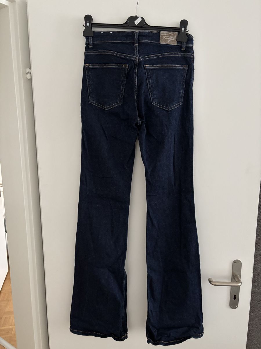 Pull&Bear Jeans: Pull&Bear Schlagjeans / Flared Jeans Dunkelblau Gr. 36-38 – Usato da Luzern venduto da aloevira 1