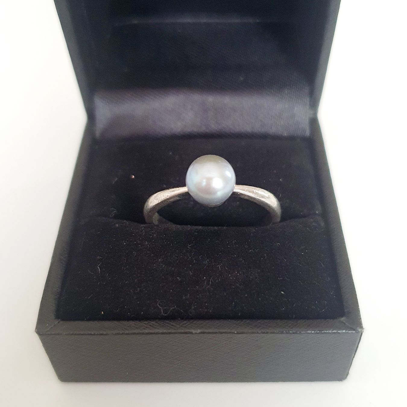 Anelli: Silberring 925 mit grauer Perle, Grösse 19.1 mm. – Usato da Kreuzlingen venduto da Wunderkiste123 8