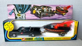 🟡🔵 CORGI TOYS # Gift Set 3 / Batmobile and Batboat / 1976
