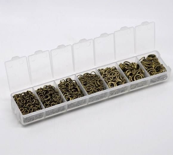Sonstiges Spielzeug & Basteln: 1510 Stk. Jump Ringli, Ringe 4mm Oesen – Neu und originalverpackt aus Schwanden GL von UHRKNALL