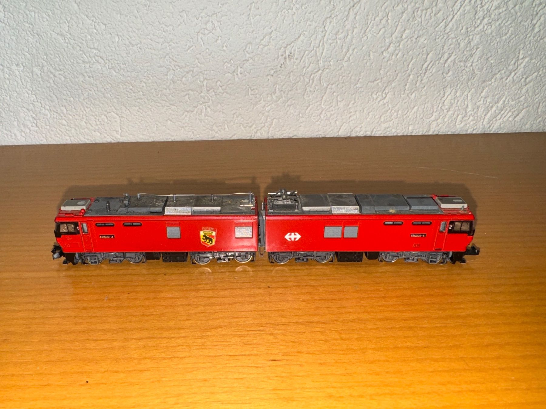 Modellini di ferrovie: Tomix Elektrolok EH500 ,  Version mit Bern Wappen – Usato da Kaiseraugst venduto da winnetou04