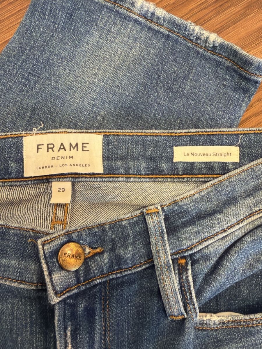 Jeans: Frame Jeans – Usato da Vaduz venduto da zoe_wym6 2